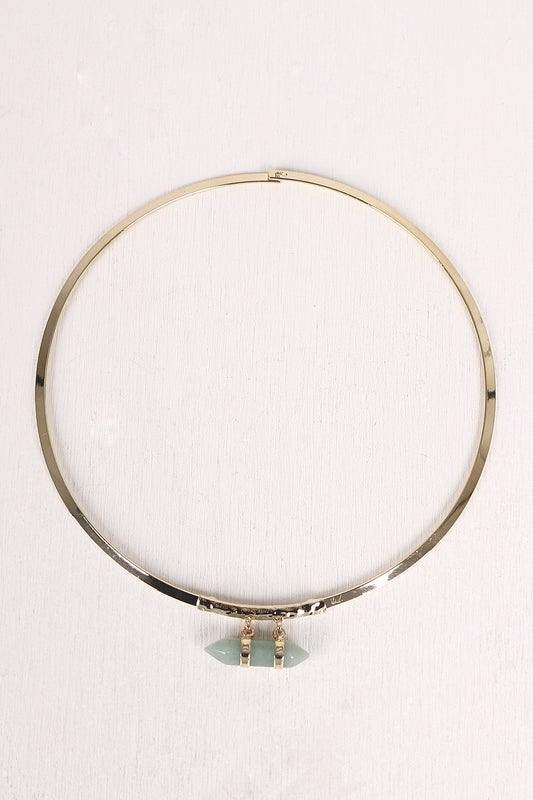 Bullet-Shaped Green Gemstone Choker