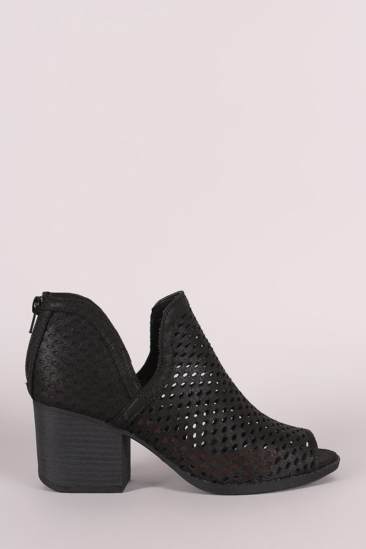 Qupid Vegan Suede Mesh Side Slit Block Heel Booties