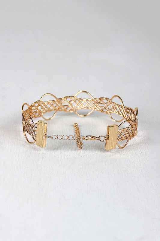 Under The Wire Choker Necklace Set
