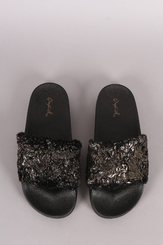 Qupid Metallic Faux Fur Slide Sandal
