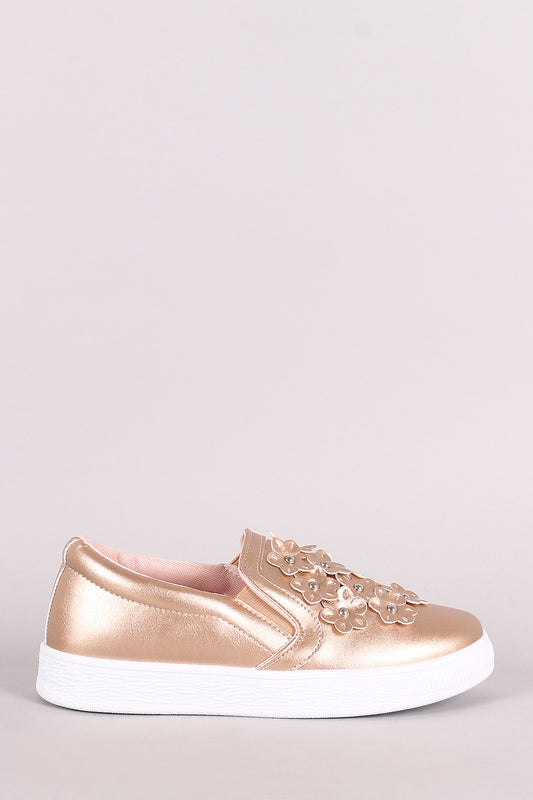 Floral Applique Round Toe Slip-On Sneaker