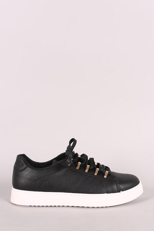 Bamboo Low Top Round Toe Lace Up Sneaker