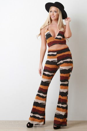 Camouflage Printed Crop Top With Flared Pants Set