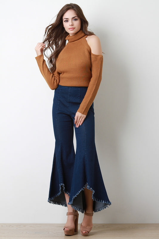 High-Low Frayed Hem Bell Bottom Jeans