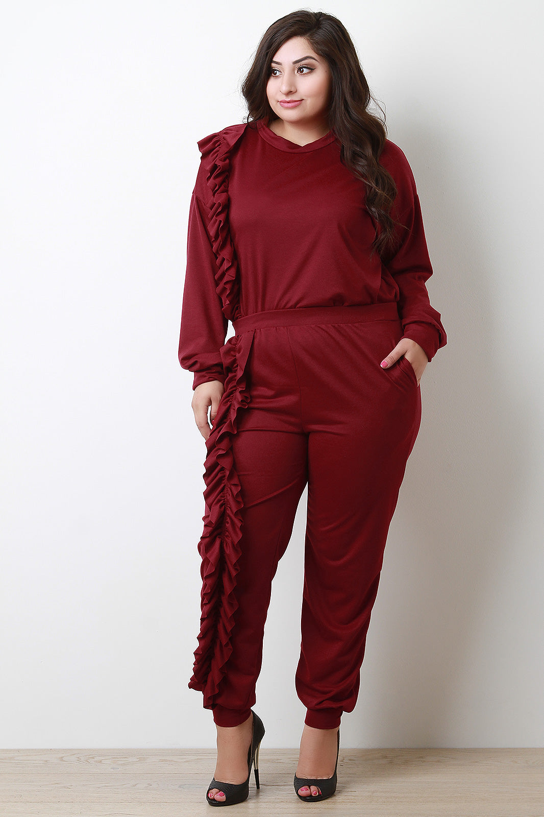 Ruffled Sleeves Sweatshirt With Jogger Pants Set